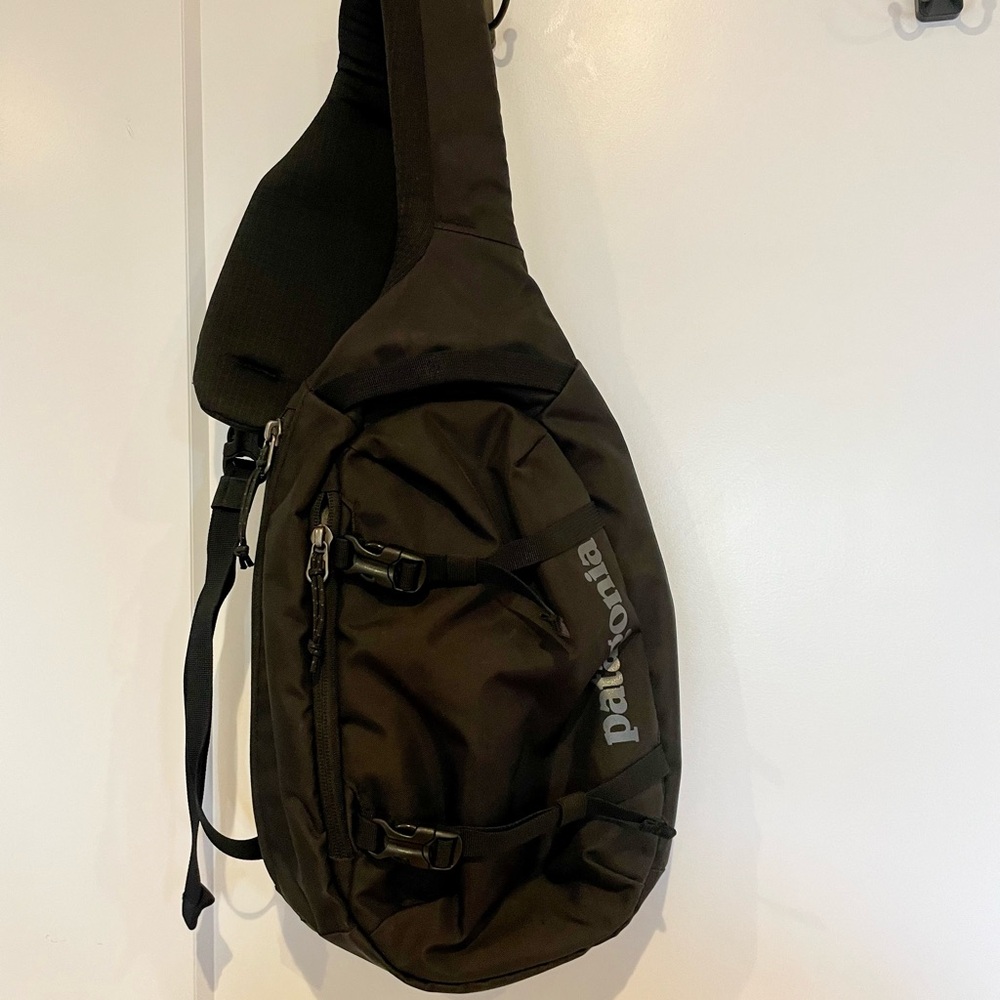 Patagonia sling bag